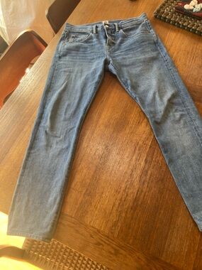 Slim Straight Men's Jeans in Washed Blue Denim